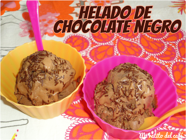 Helado de chocolate negro