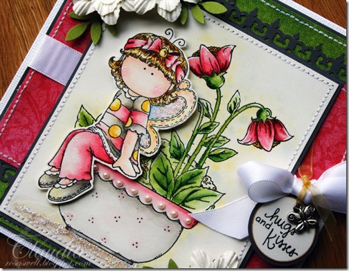 Hugs_Kisses_close_re