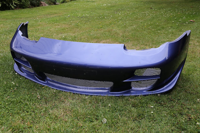 Porsche 996 GT2 bumper removed