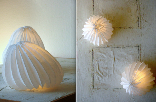 eco design: lampade di carta crespa bianche 