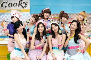 SNSD, Girl Generation, SNDS Girl, SNDS girl generations, Taeyeon, Jessica, Sunny, Tiffany, Hyoyeon, Yuri, Sooyoung, Yoona, Seohyun, phone