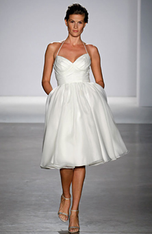 Karalyn-sexy-bridal-gown