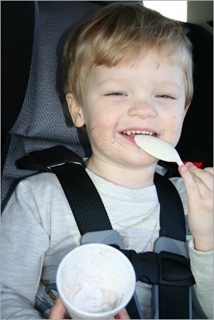 Trigger's ice cream 004