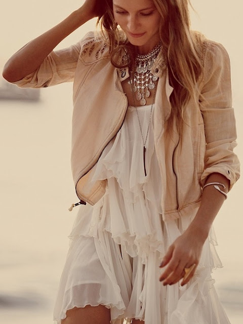 Vía Pinterest en http://refinedstylefashion.com/