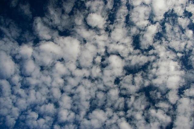 الركام المتوسط - Altocumulus cloud