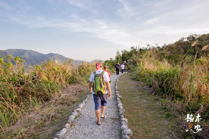 花蓮台11線私房IG景點｜大石鼻山步道｜龜庵山步道｜磯崎部落