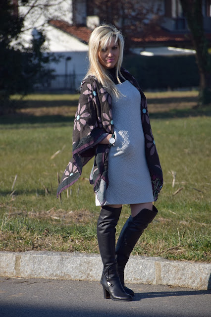 outfit grigio come abbinare il grigio abbinamenti grigio outfit invernale outfit gennaio 2017 mariafelicia magno fashion blogger colorblock by felym fashion blog italiani blog di moda blogger italiane di  moda influencer italiane