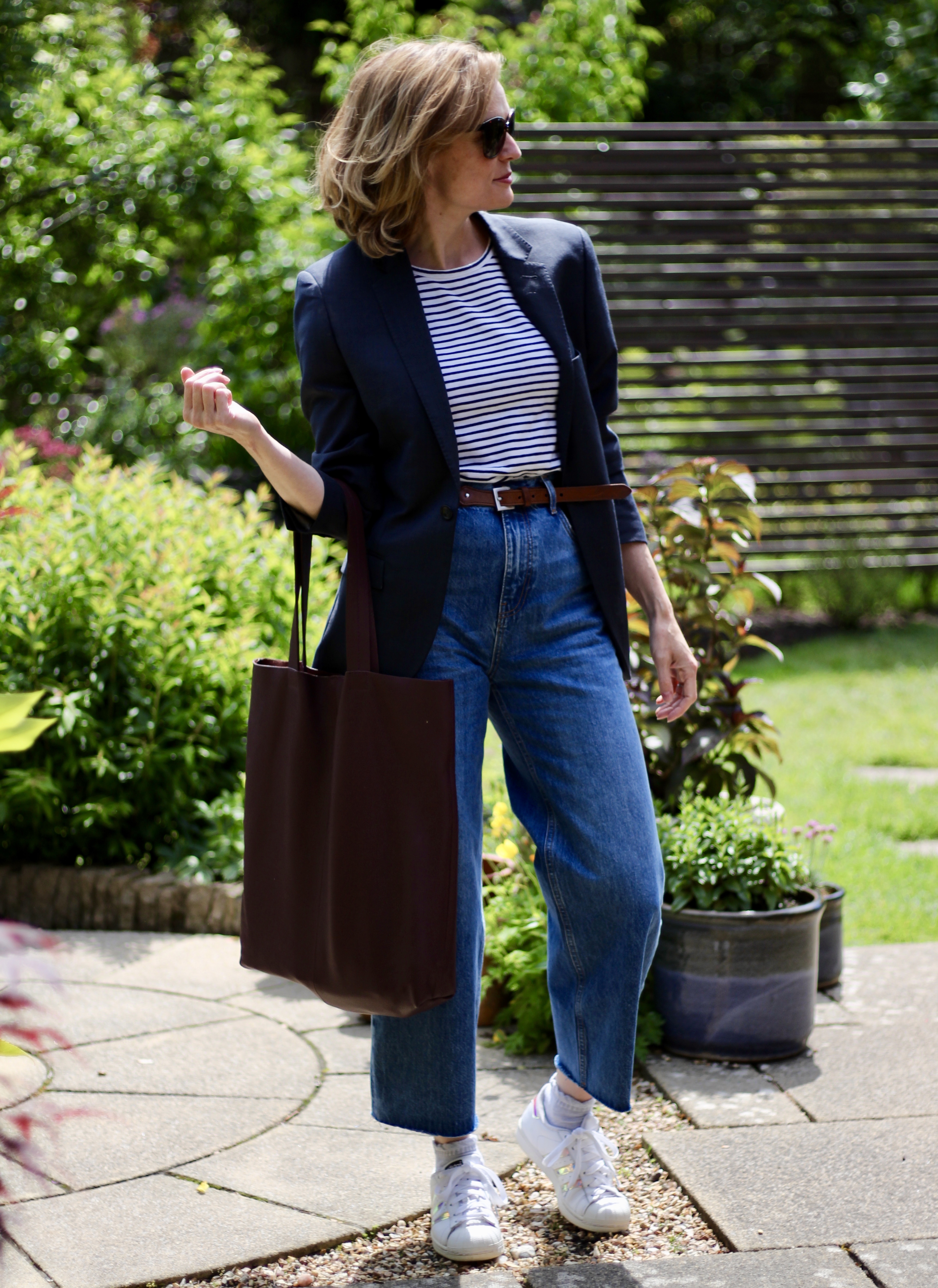 Navy Blazer, cropped jeans & a breton tee