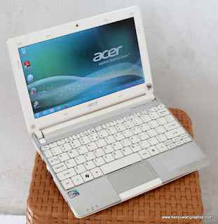 Jual NoteBook Acer Aspire One D257 White Bekas Banyuwangi 