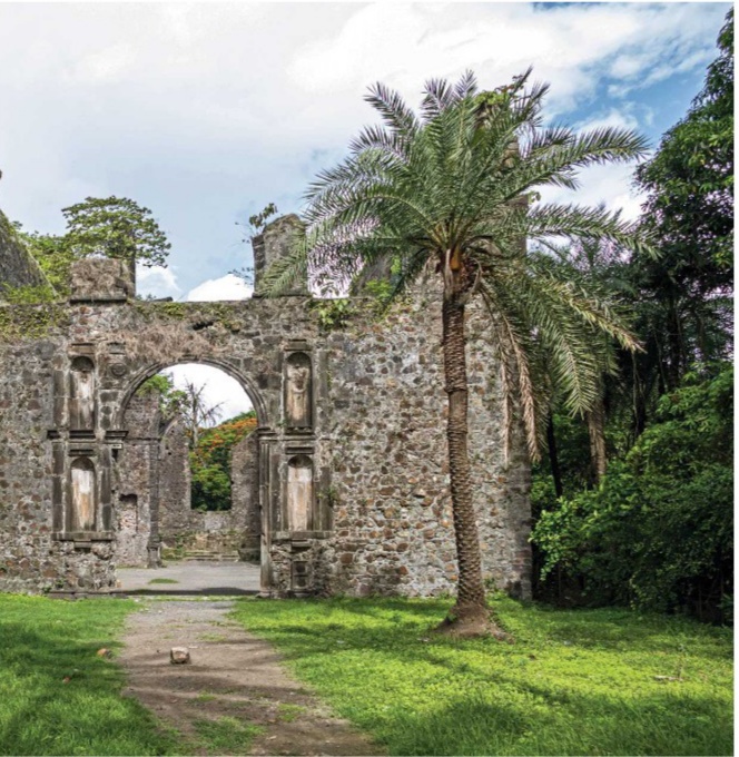 The Dominican church of Gonçalo Garcia, built in 1564. He's the same person who became India's first Christian Saint.