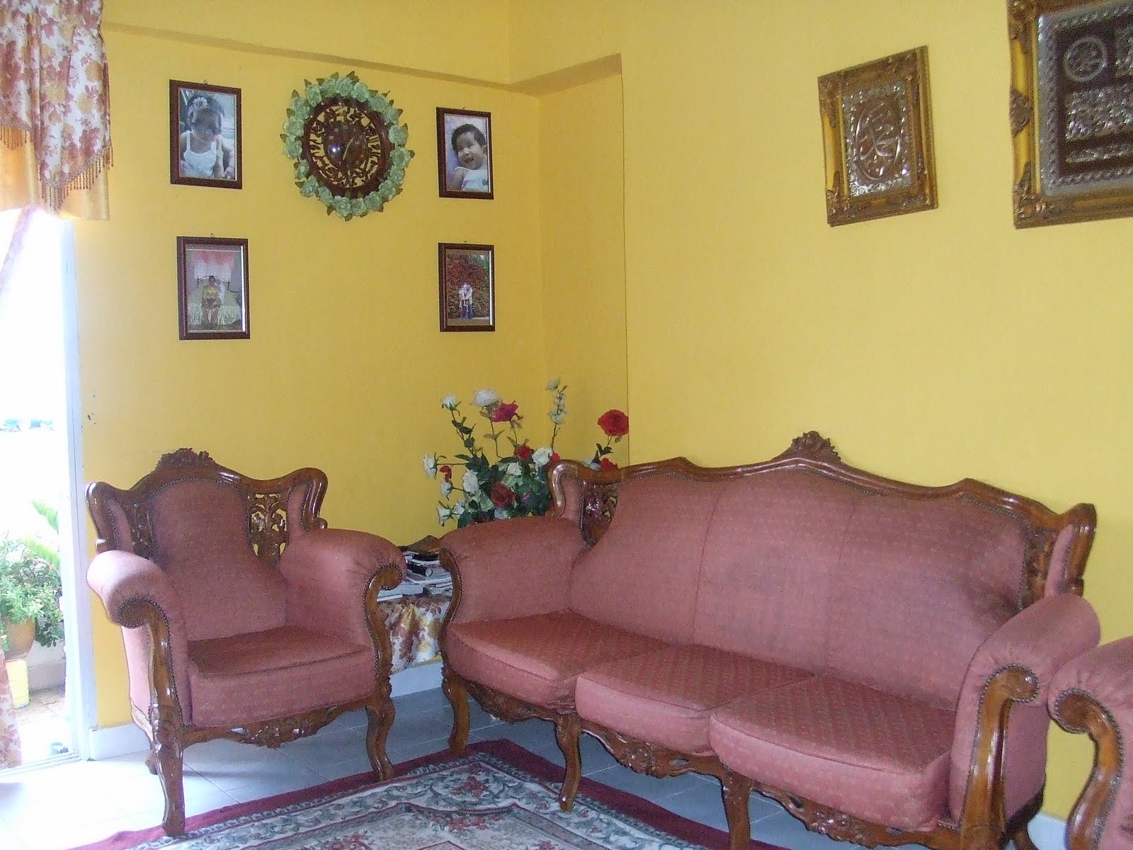 Foto Cat Rumah Warna Kuning Denah Rumah