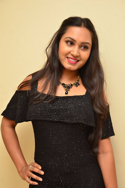 Amulya telugu actress hot pics in black dress