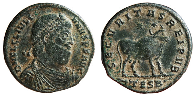 Moneda a nombre de Juliano II