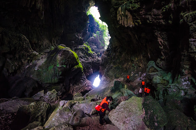 Adventure route to the cave