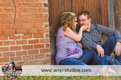 Mason City Iowa Maternity and Newborn Photography