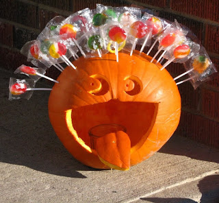 Halloween-Pumpkin-Decorated-With-Lollipops-Funny-Image