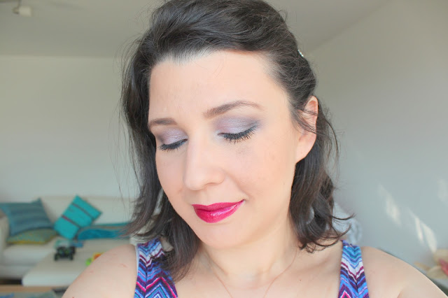 Date night look in mauve and teal