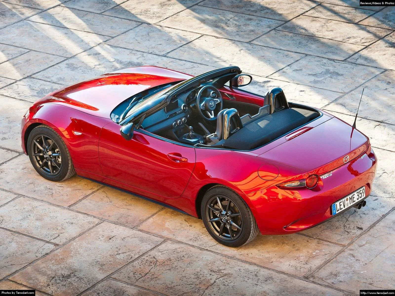 Hình ảnh xe ô tô Mazda MX-5 2016 & nội ngoại thất