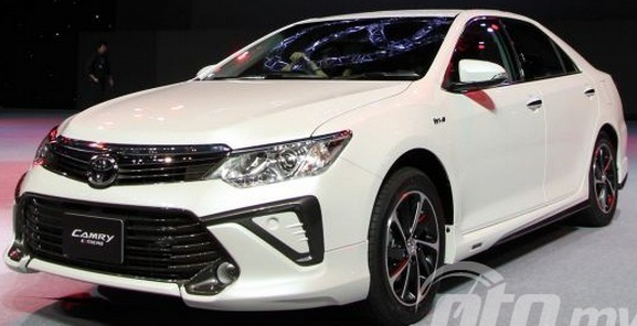 Toyota Camry-type 2.5 V color white