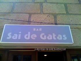 bar sai de gatas gatinhas vinho sanfins do douro portugal