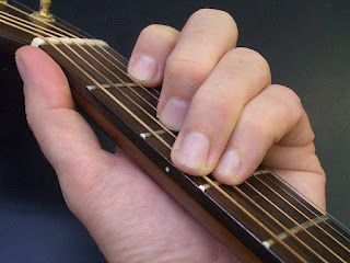 Belajar Menguasai Kunci Gitar Dengan Tips Ampuh Part 3