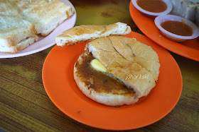 Hoover Restaurant Kopitiam. Popular Kluang Peoples' Favourite Local Coffee Shop