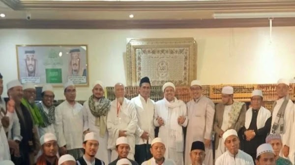 Bertemu Habib Rizieq, Gus Yasin: Terima Kasih Sudah Mendoakan Kiai Maimoen