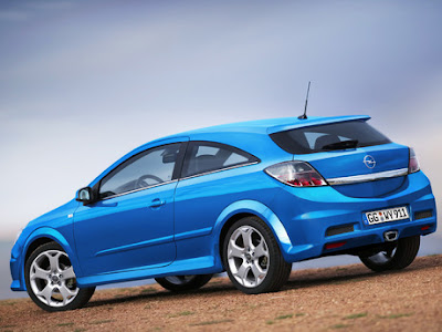 Blue Opel Astra car photos