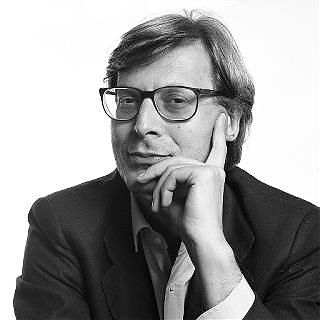 Malore per Vittorio Sgarbi: ricoverato a Modena