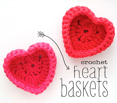  http://mypoppet.com.au/makes/2014/02/crochet-heart-shaped-storage-baskets.html