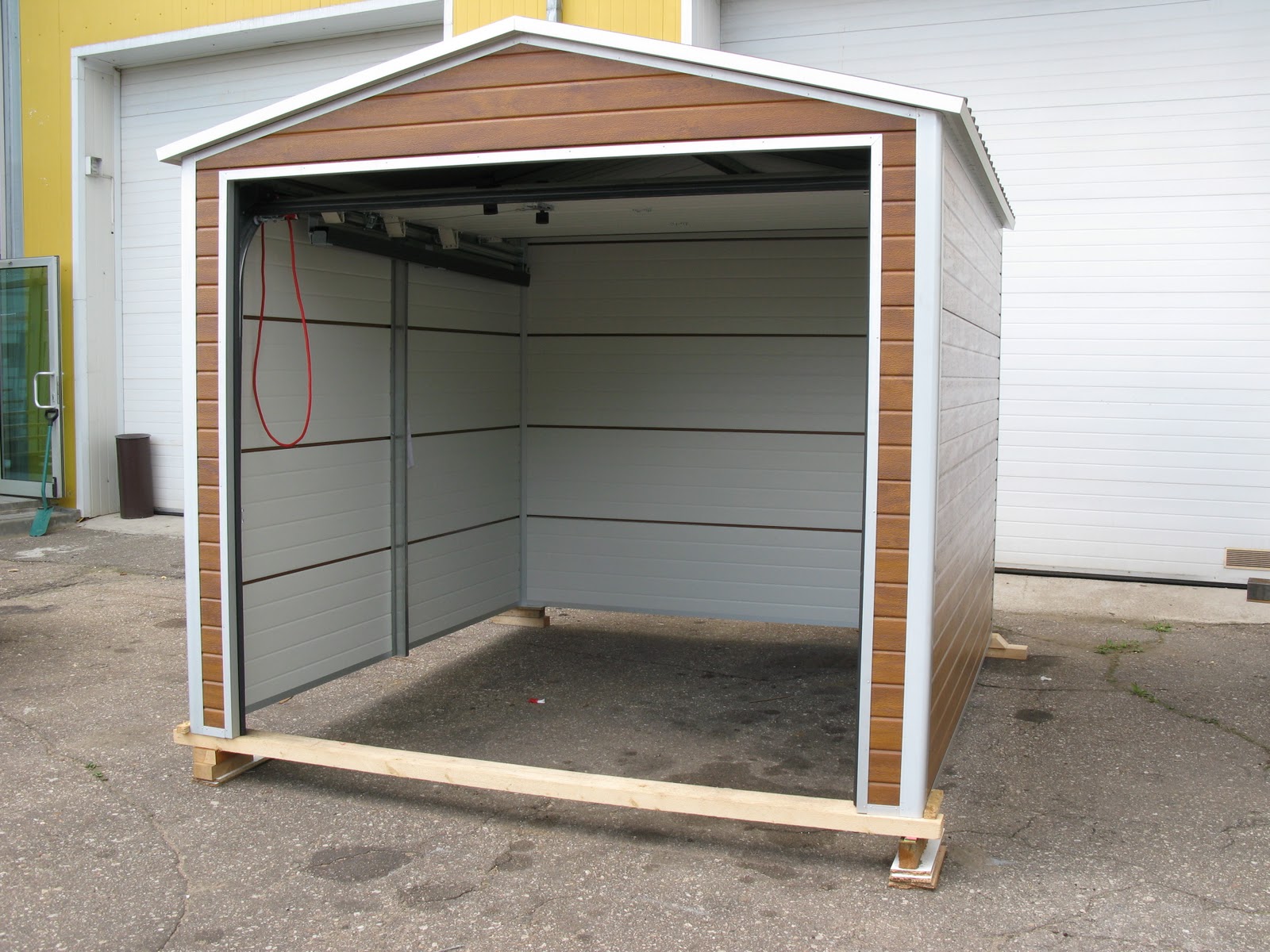 DIY garage or garden shed | Ryterna Garage Doors