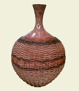 Antique flower vase rounded decorative rope