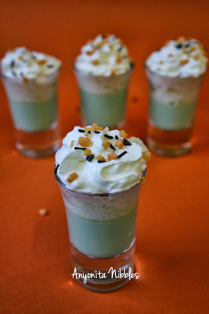 These Monster White Hot Chocolate & Vodka Shooters are all trick and no treat! From www.anyonita-nibbles.com