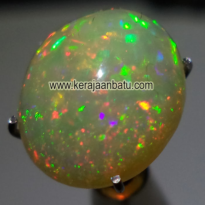 Batu Permata Kalimaya Opal