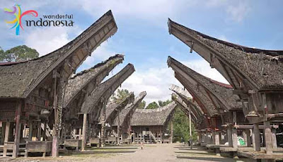 Runah Adat Suku Tana Toraja