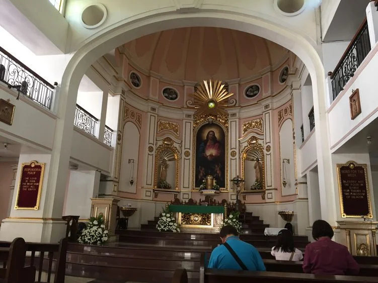 The altar of the National Shrine of the Sacred Heart of Jesus