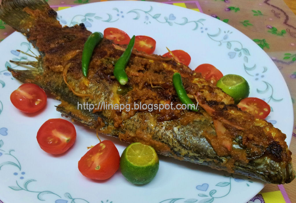 Ikan Bakar Bersambal - TERATAK MUTIARA KASIH