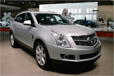 2011 Cadillac SRX Live in Paris Auto Show photos and price details