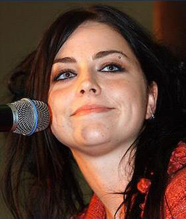 Amy Lee ro ena je u Kaliforniji 13prosinca 1981