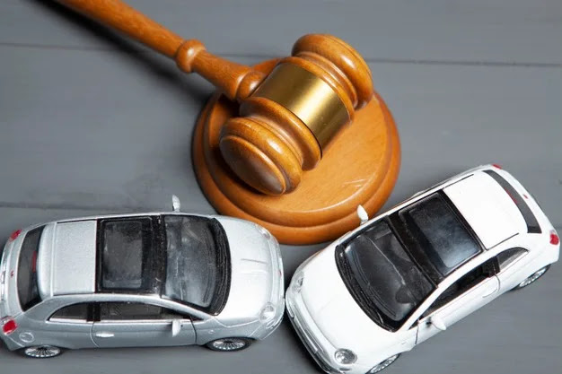 Why Do I Need a Lawyer After a Car Accident If the Other Driver Was Clearly at Fault?