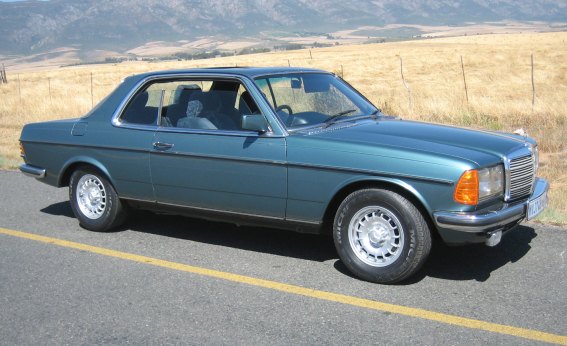 COMPREHENSIVE REVIEW Mercedes Benz W123 Eclass