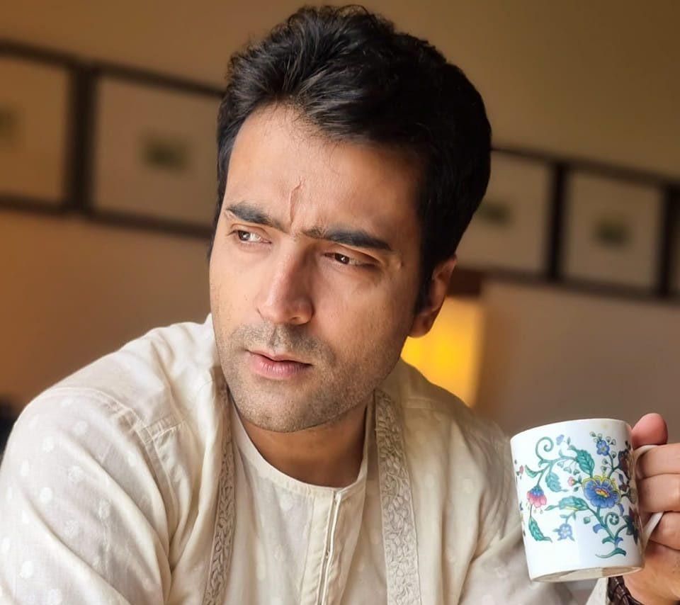 After Byomkesh, Abir Chatterjee to play a new detective character in Debaloy Bhattacharya's film