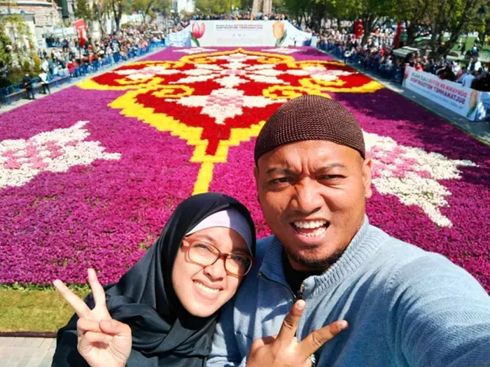 jamaah paket umroh plus turki 2024 festival tulip