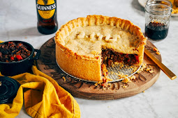hummingbird low: beef and guinness stout pie