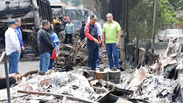 Ministro de Transporte calificó el incendio de la sede de TransAragua como un acto criminal y planificado