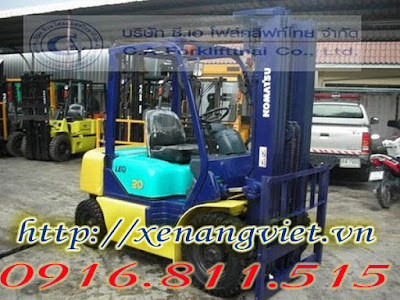 xe nâng dầu Komatsu 2 tấn FD20-12