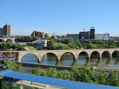 Mississippi River, Stone Arch Bridge