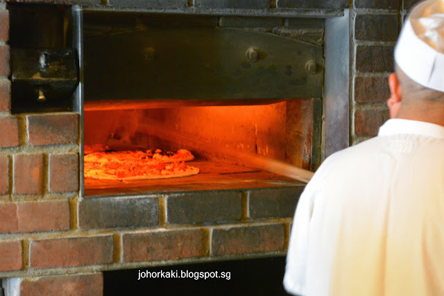 John's-Pizzeria-Bleecker-Street-NYC-New-York