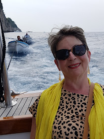  A TRIP TO ISLAND OF CAPRI AND THE BLUE GROTTO