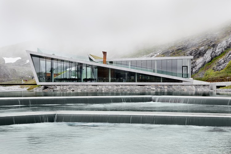 build | visitor center in norway